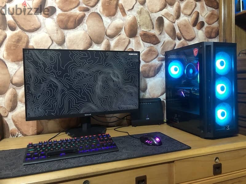 Pc + Monitor + Mouse and keyboard 10