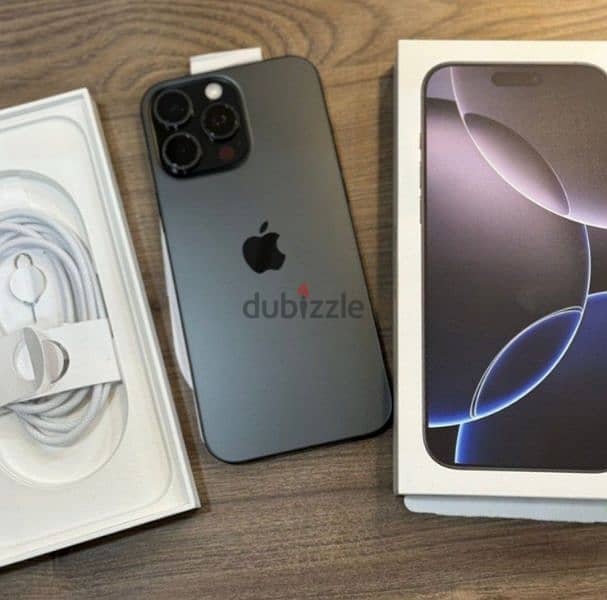 زيرو IPhone 16 Pro Max مشحون 42مره بطاريه 100 ضمان سارى بسعر مميز 0