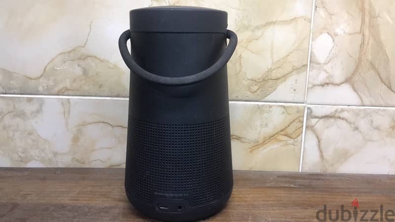 BOSE  SOUNDLINK REVOLVE + II 0