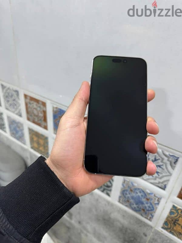 iphone 15 pro ايفون ١٥ برو زي الجديد 1