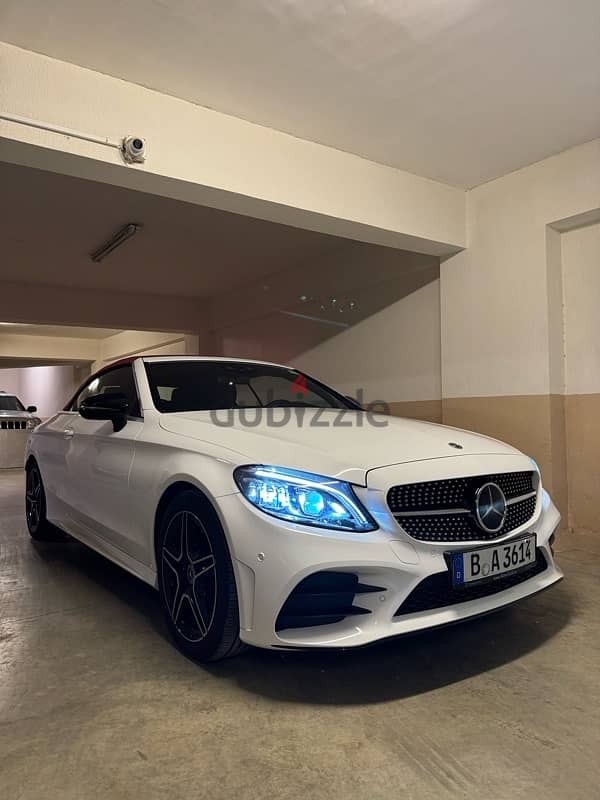 Mercedes-Benz C200 Cabriolet White X Red 0