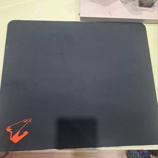 Aourus gaming mouse pad 1