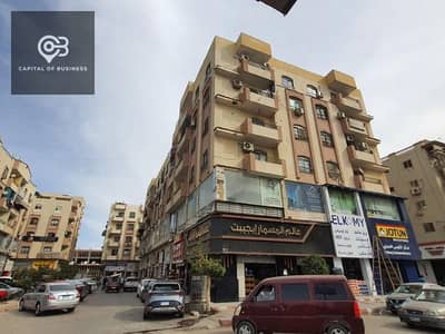 Apartment for sale with a private roof, super lux finishing, in a great location in the tenth of Ramadan