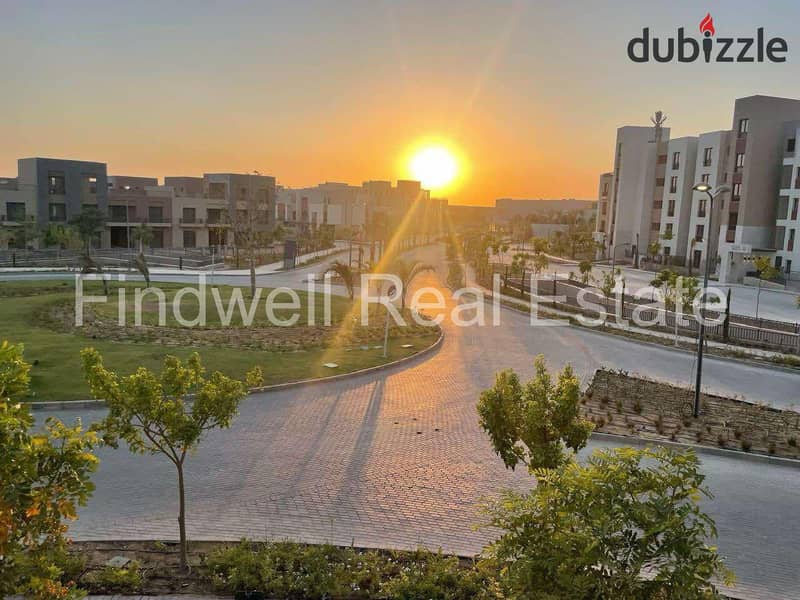 Apartment for sale at District 5 Prime location, corner and bahary with a very good price 0