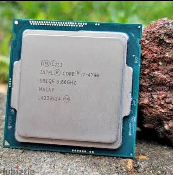 Intel core i7 4790 Cpu @3.60GHz معاه المبرد بتاعو 0