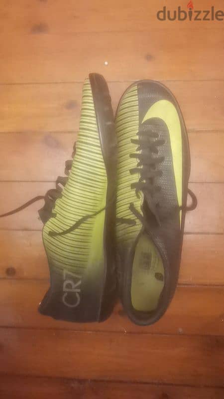 original nike cr7 football shoes 3