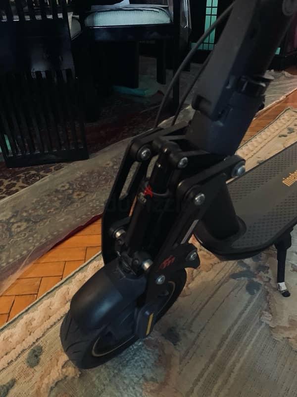 Segway Ninebot Max G30سكوتر سيج وآي Max جي ٣٠ 6