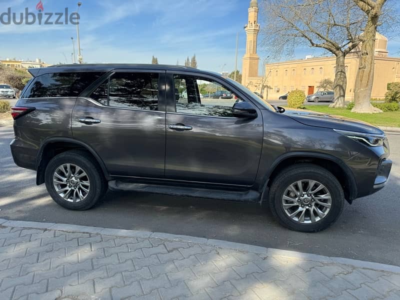 Toyota Fortuner 2023 0