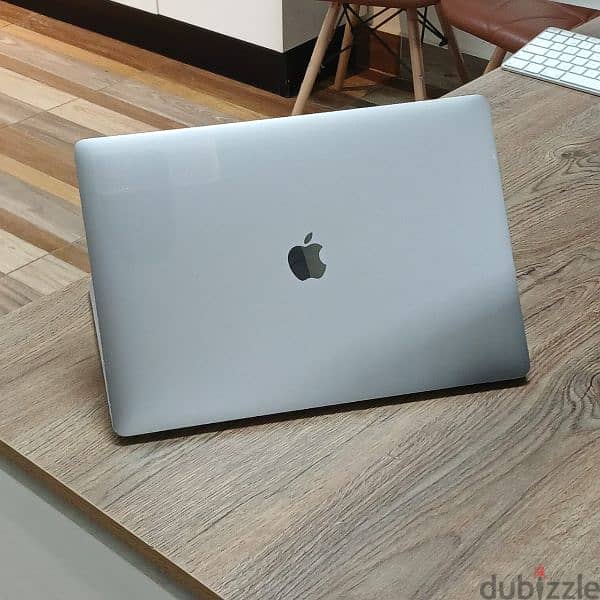 MacBook pro 2019 1