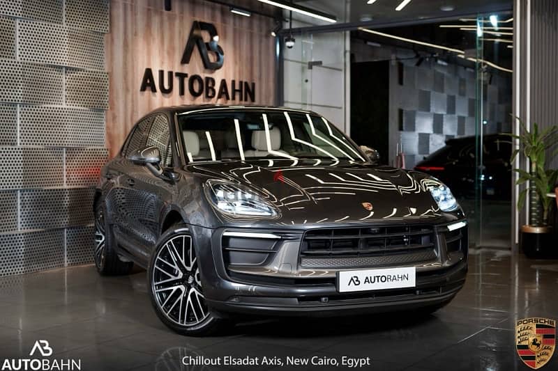 Porsche Macan T 2024 0