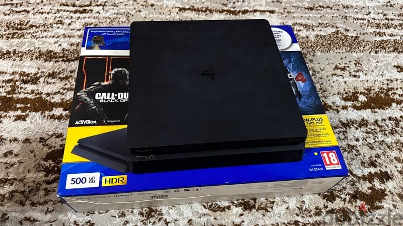 PlayStation 4 and 2 Original Controllers 500GB, بلايستيشن 4 كسر زيرو 4