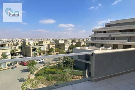 With Sodic, receive immediately a fully finished apartment with air conditioners next to the American University in the heart of the Fifth Settlement