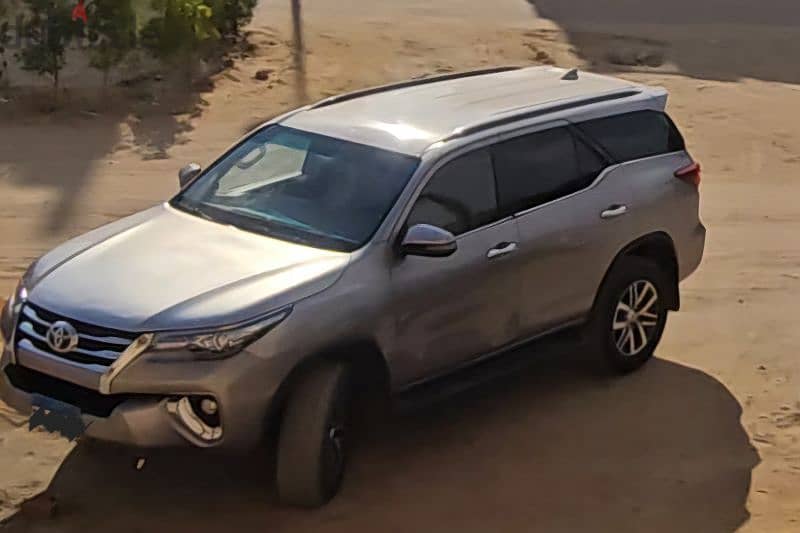 Toyota Fortuner 2018 0