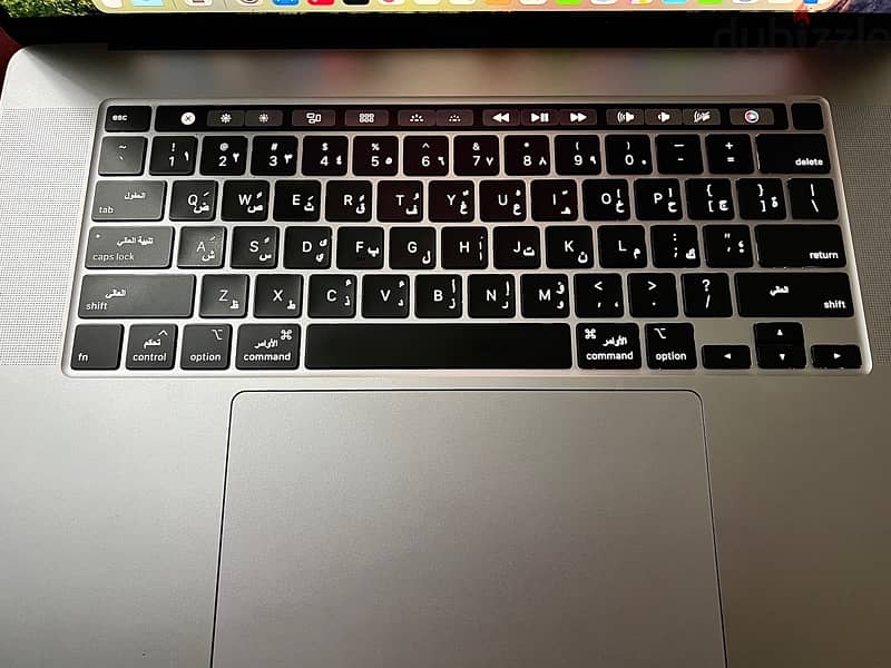 MacBook  Pro 2019 16” core i 7 4