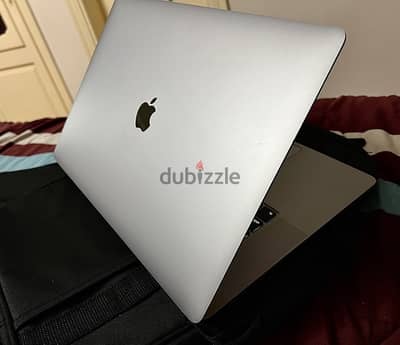 MacBook  Pro 2019 16” core i 7