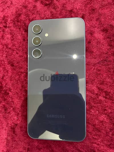 للبيع موبيل Samsung A35 5g كسر زيرووو