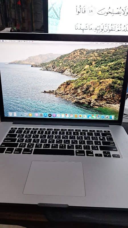 بيع لابتوب ابل macbook pro 2