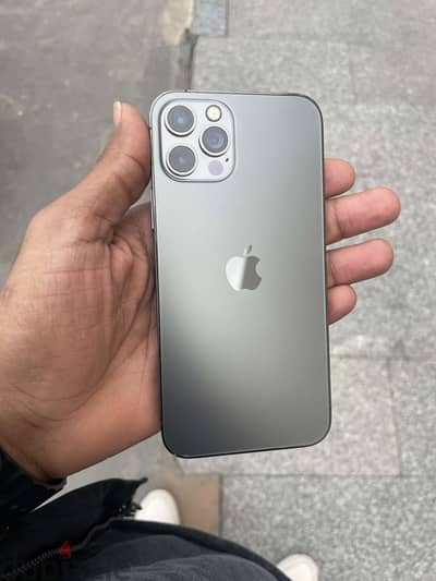 IPhone 12 Pro 128 giga للبيع او البدل