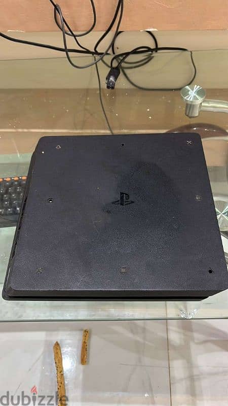 PlayStation 4 Slim – Best Deal, Ready to Play! ٣ اسطونات مجانا 1