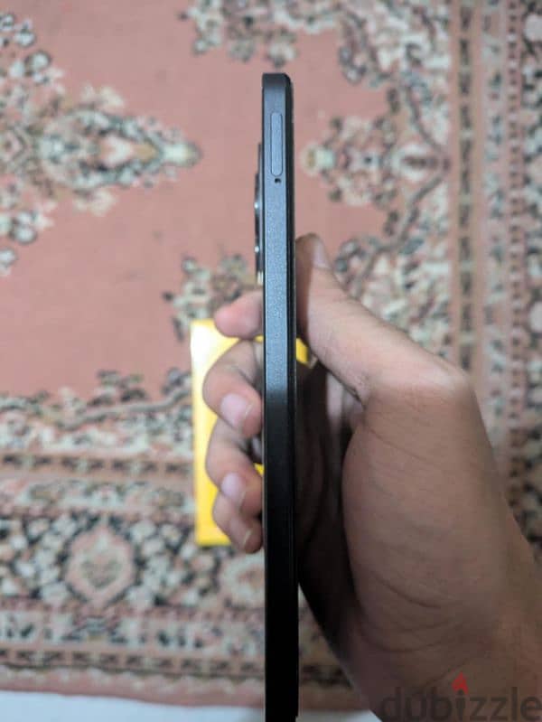 Realme C53 8 ram بحالة الجديد 4