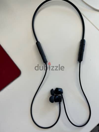 oraimo headsets used in a very good condition as new