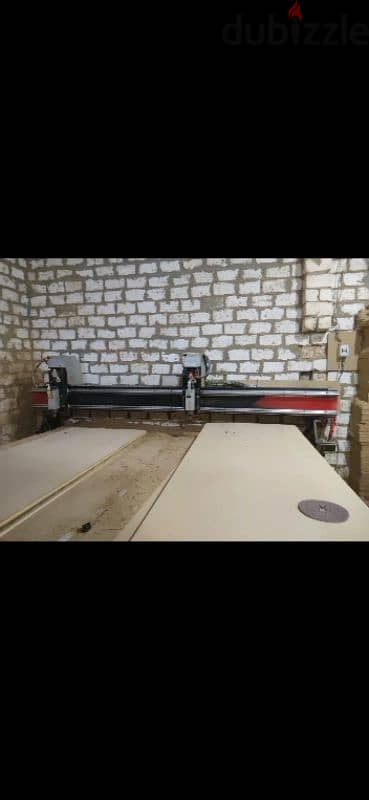 ماكينة CNC 1