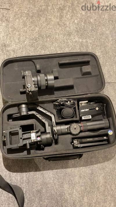 Gimbal zhiyun crane 2 for sale جمبل