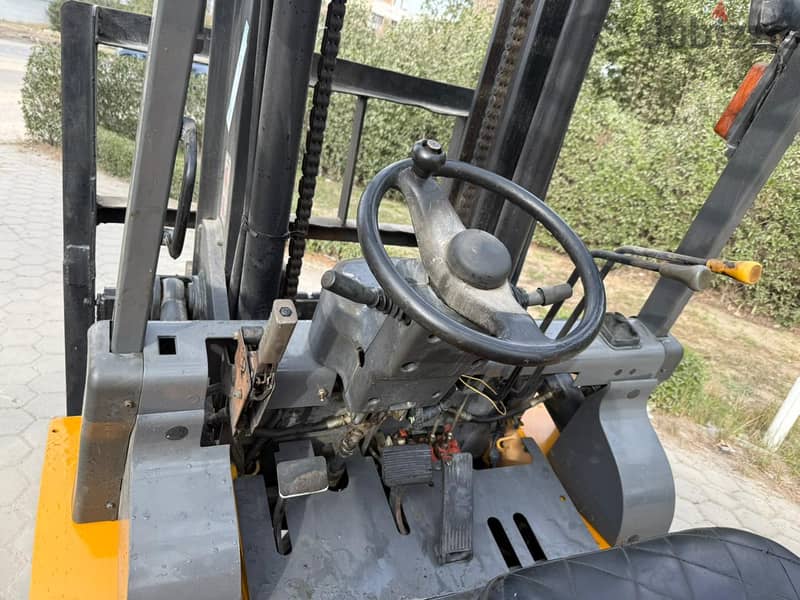 TCM Diesel Forklift 2