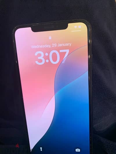 ايفون XS MAX