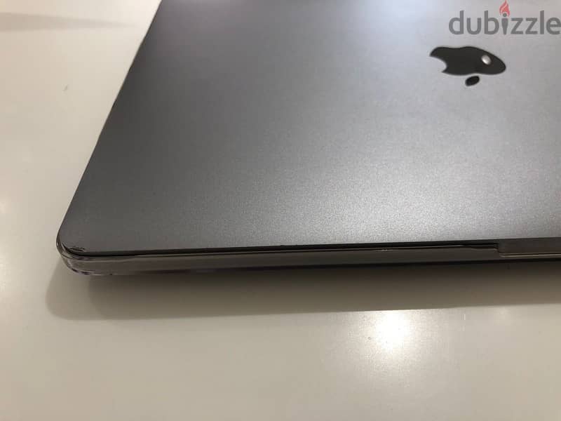 MackBook Pro 13 inch 2019 8