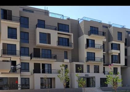 Ground floor apartment with garden ,ready to move, with the lowest down payment, prime location, distinctive view, next to New Giza, in Sodic East