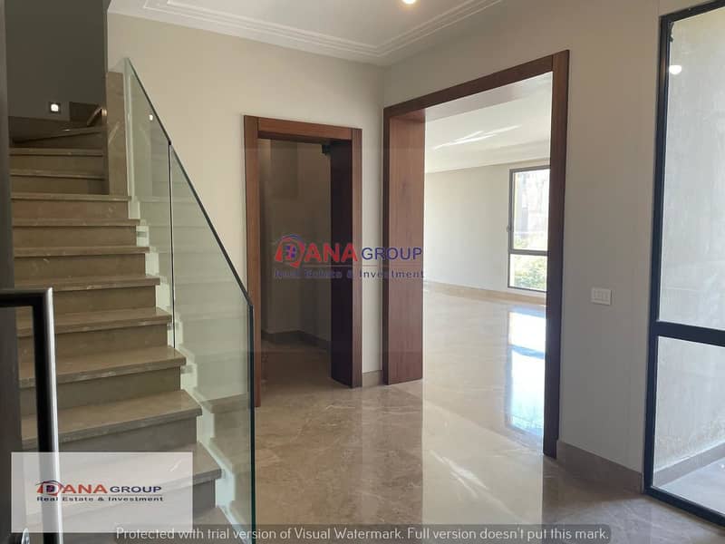 230 sqm upper duplex for rent in Beverly Hills Westown  Super deluxe finishing  3 rooms, 3 bathrooms, an open living room and a daddy room  Bathroom, 0