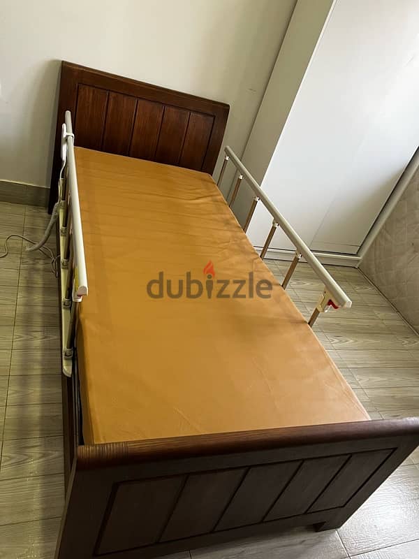 easy bed سرير طبي 1