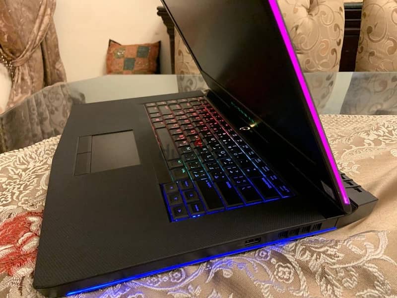 Alienware 15 R3 4