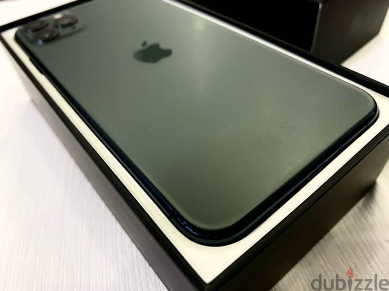 iPhone 11 Pro Max  ايفون 11برو ماكس 12