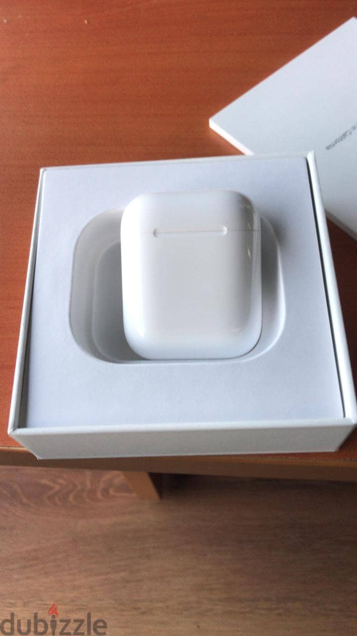 Air pods 1 4