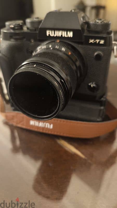 Fujifilm xt2 with battery grap 0