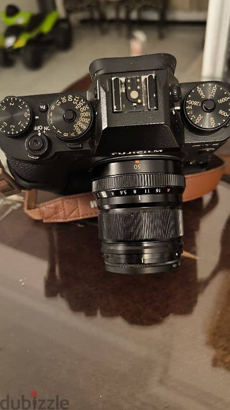 Fujifilm xt2 with battery grap 1