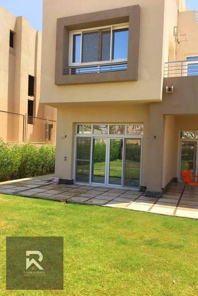 فيلا توين هاوس 4 غرف  كاش + تقسيط للبيع بكمبوند بالم هيلز Palm Hills New Cairo بمساحة 268 متــر 0