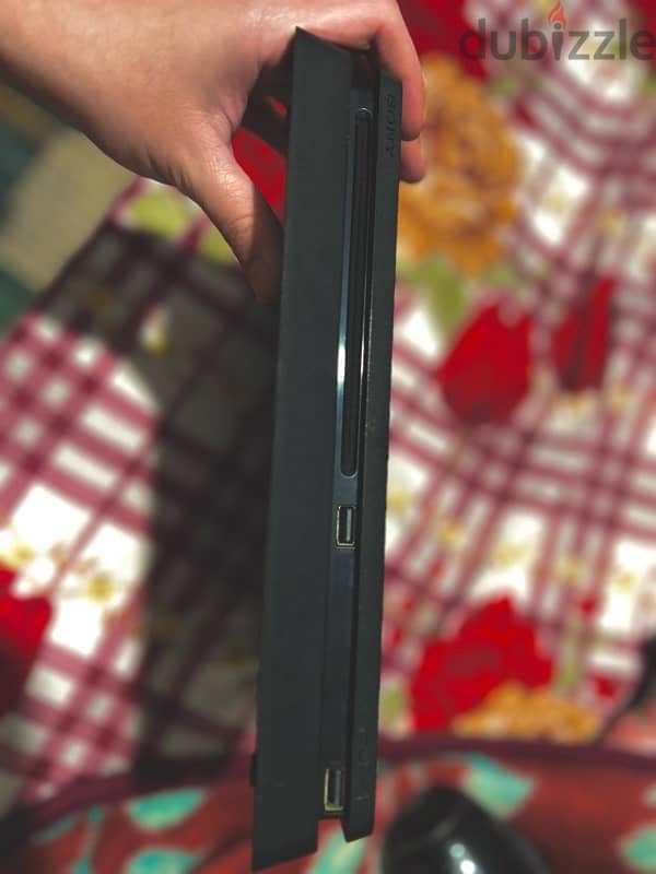 ps4 Slim 8