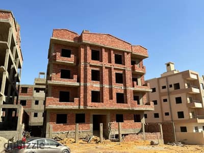 For sale, a concrete structure in New Narges, 475 square meters, the floor has two apartments