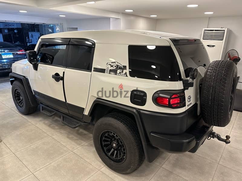 تويوتا أف جي كروزر 2022 toyota fj cruiser 0