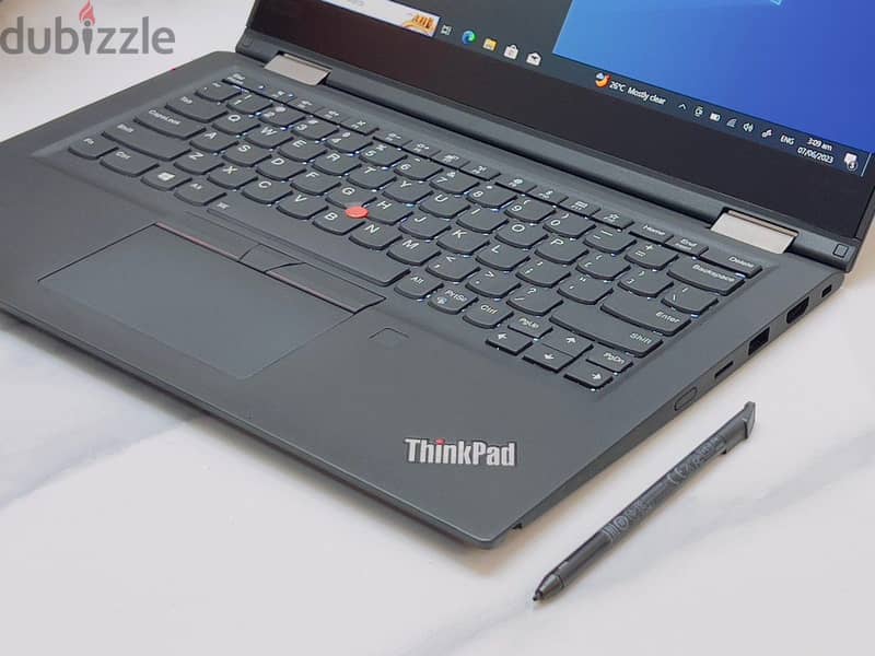 Lenvo X390 Yoga 2*1 جيل تامن تاتش بيتقلب تابلت بالقلم 10