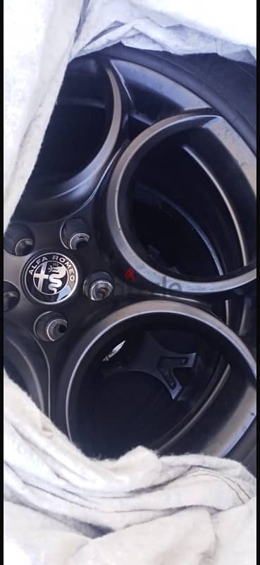 original Alfa Romeo Rims 1