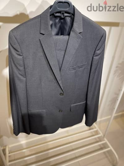 بدلة H&M gray color