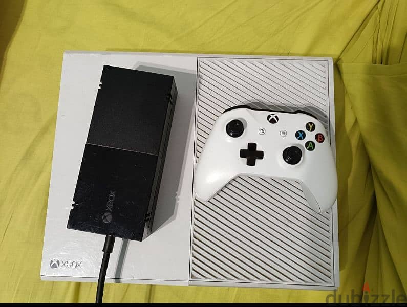 Xbox one s للبدل ب playstation 4 0