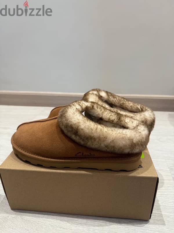 Clark’s ugg 4