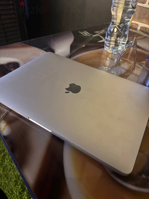 MacBook Pro 2020 0