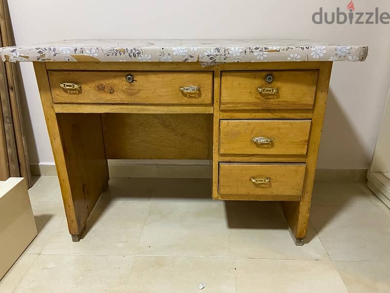 مكتب - Desk 0