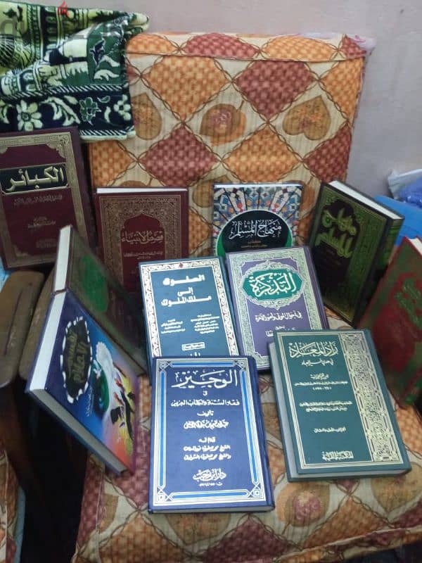 كتب اسلاميه للبيع 0